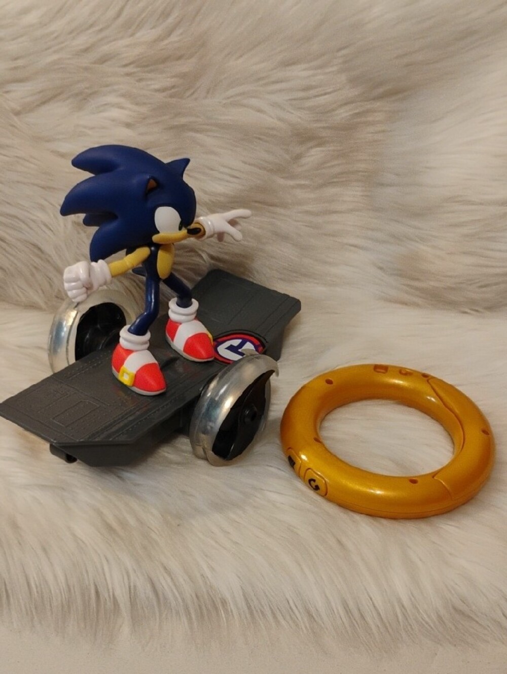 (D-5) Sonic The Hedgehog Discontinued Remote Control Toy Works Perfect - Picture 6 of 6